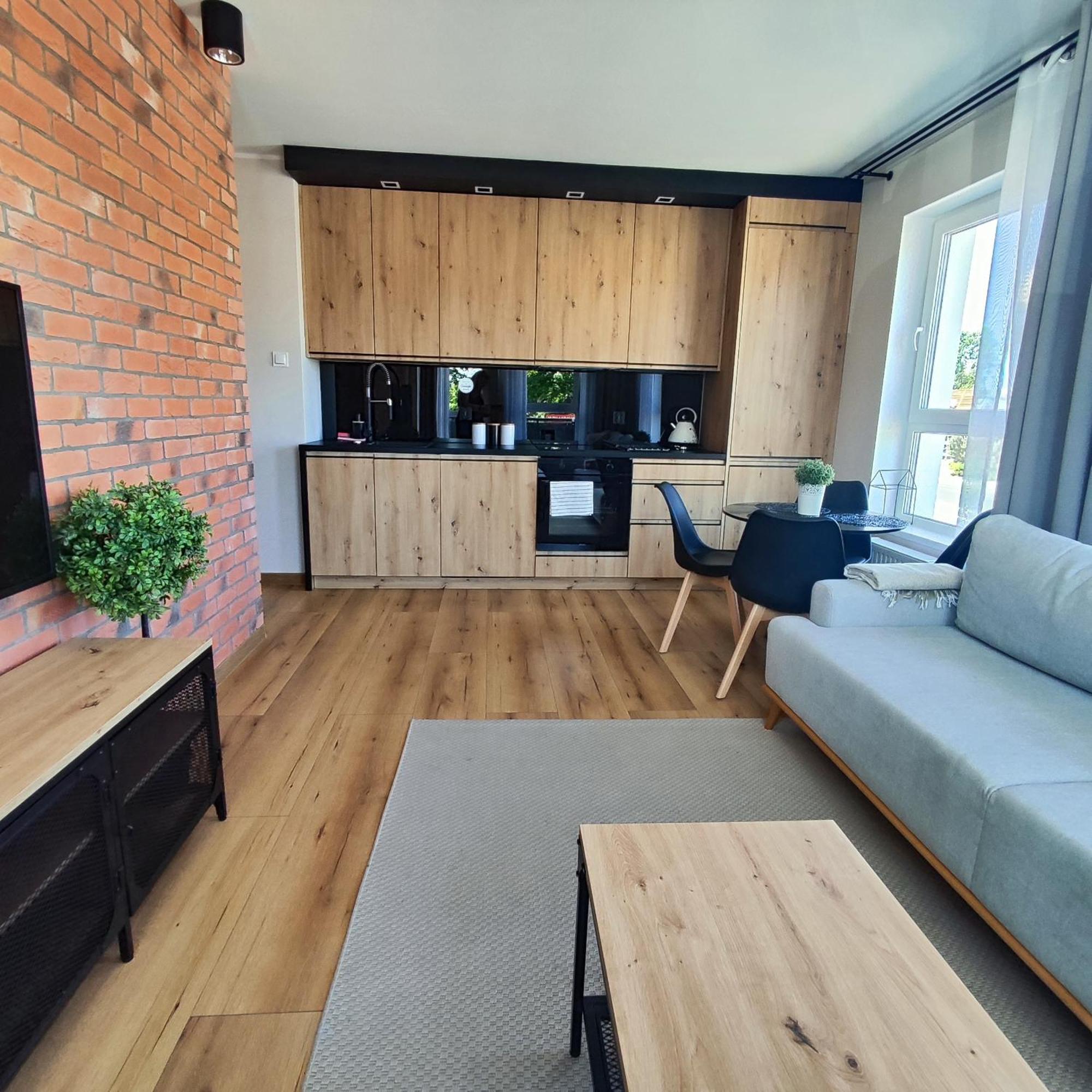 Asti Apartamenty Centrum Stargard Stargard Szczeciński Exteriör bild