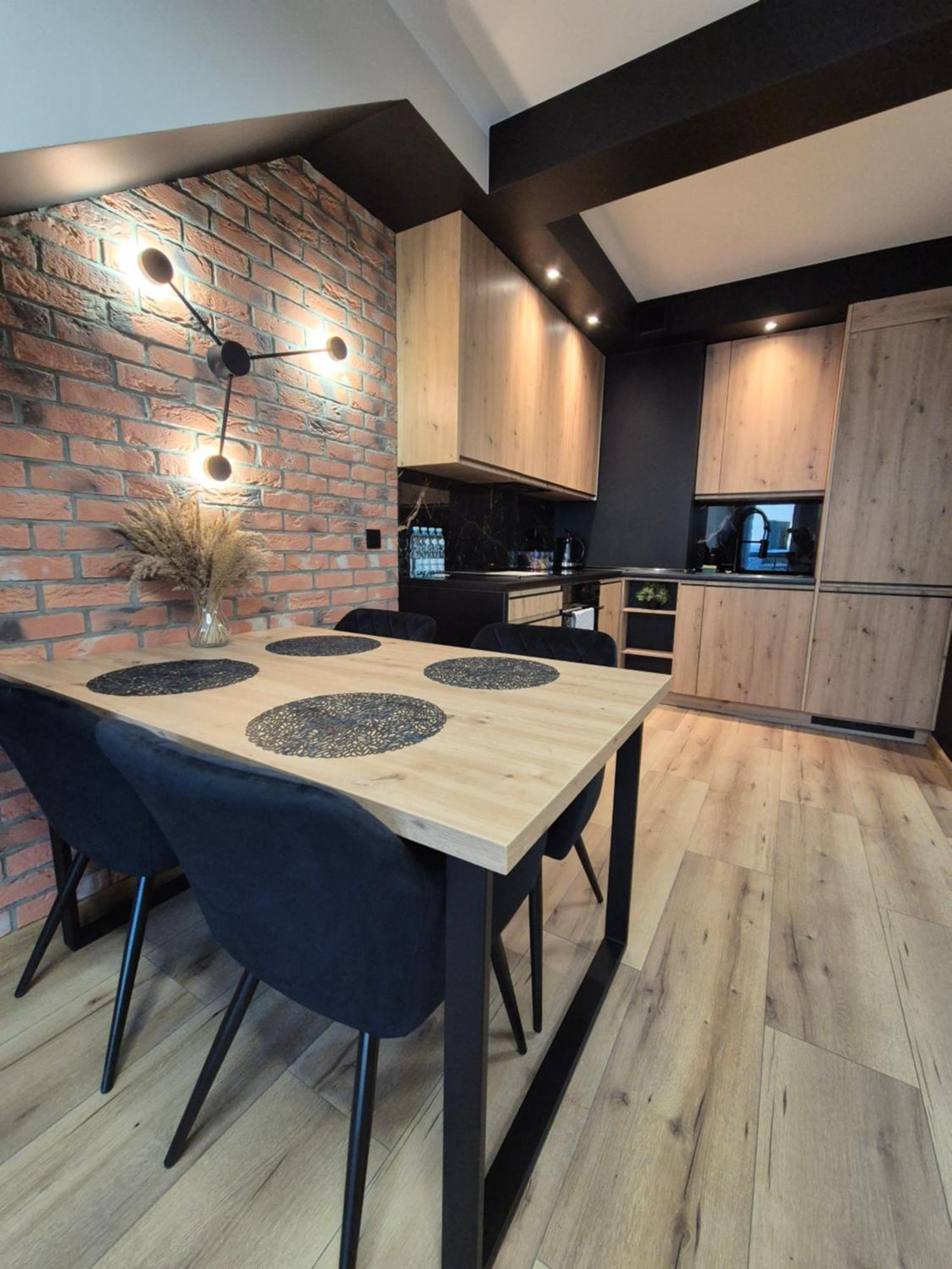 Asti Apartamenty Centrum Stargard Stargard Szczeciński Exteriör bild