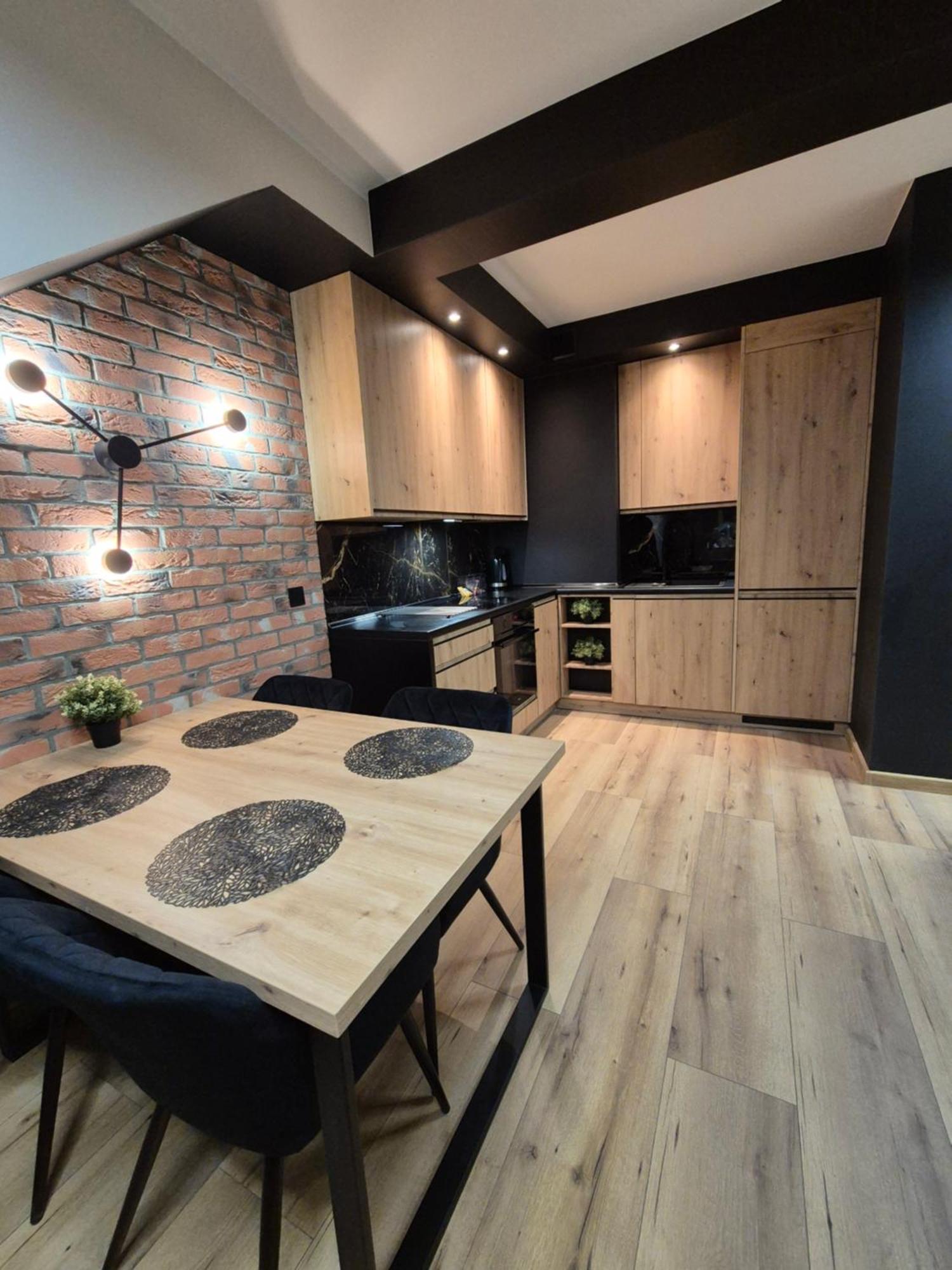 Asti Apartamenty Centrum Stargard Stargard Szczeciński Exteriör bild